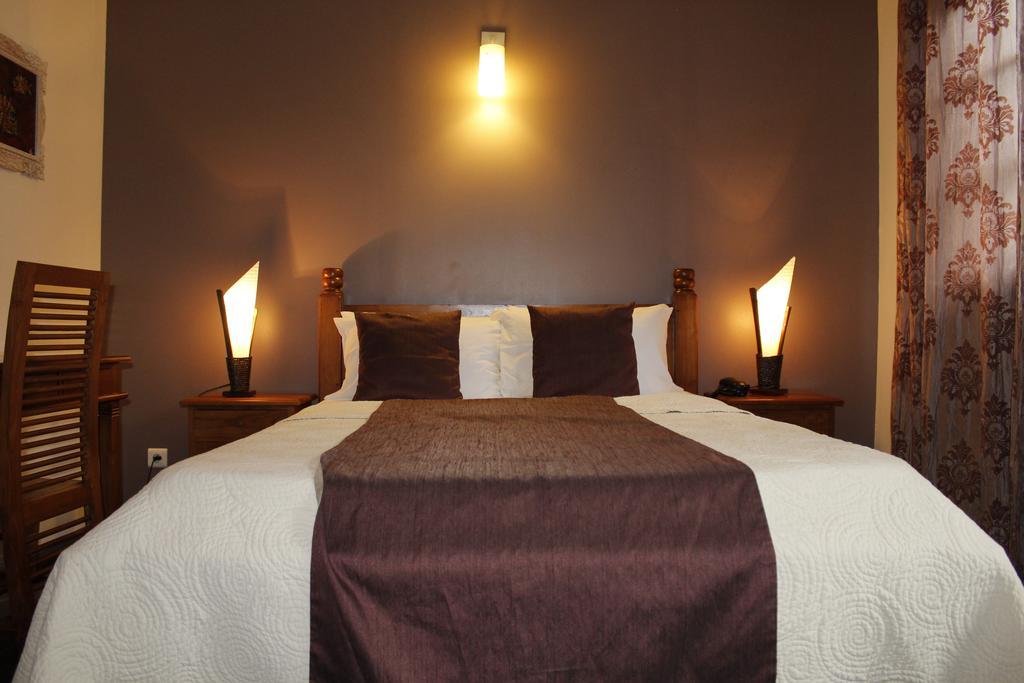 Le Domaine Des Pierres Hotel Saint Pierre Ruang foto