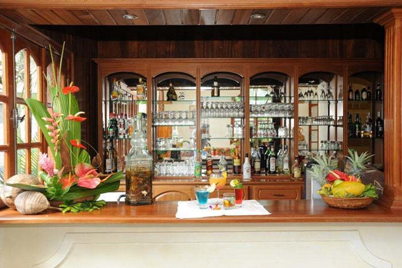 Le Domaine Des Pierres Hotel Saint Pierre Bagian luar foto